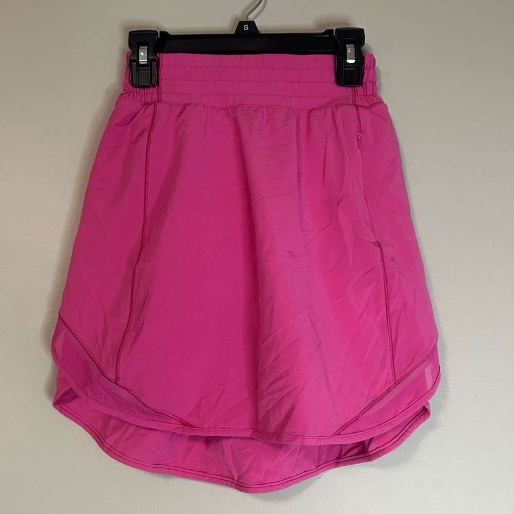 Lululemon Hotty Hot High-Rise Skirt, Size 0 - Picture 3 of 8